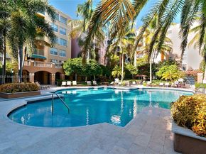 19555 E Country Club Dr 8502, Aventura FL 33180