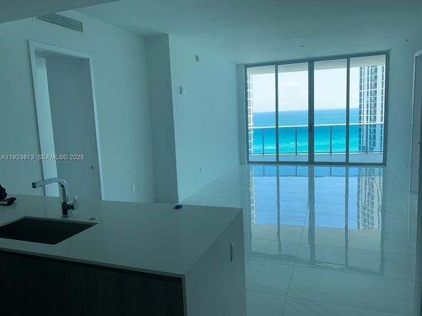 17550 Collins Ave 1204, Sunny Isles Beach FL 33160