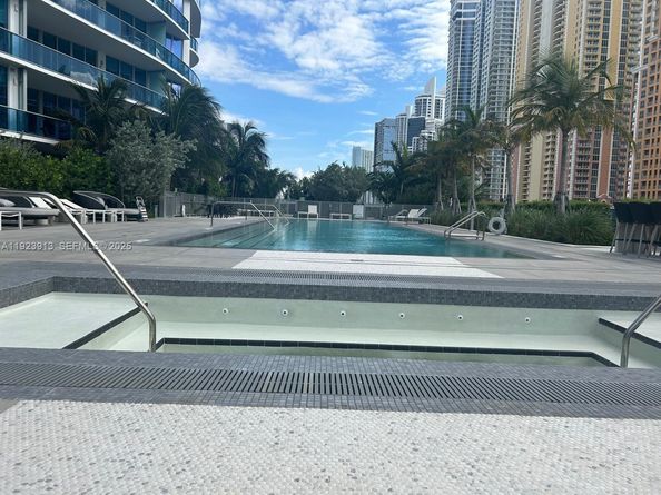 17550 Collins Ave 1204, Sunny Isles Beach FL 33160