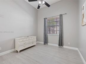 109 SW 128th Ave, Plantation FL 33325