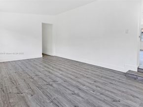 4647 NW 15th Ct, Miami FL 33142