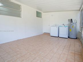 4647 NW 15th Ct, Miami FL 33142
