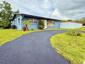 2240 N 57th Way, Hollywood FL 33021