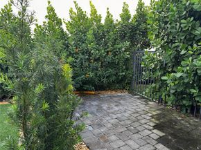 16372 Sandy Shore Dr, Westlake FL 33470