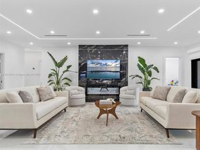 420 N Shore Dr, Miami Beach FL 33141