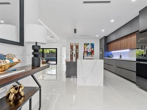 420 N Shore Dr, Miami Beach FL 33141