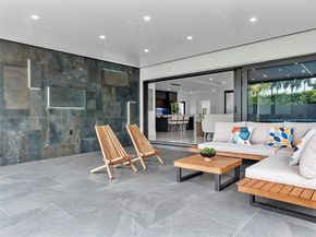 420 N Shore Dr, Miami Beach FL 33141