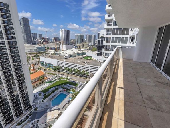 1717 N Bayshore Dr A3144, Miami FL 33132