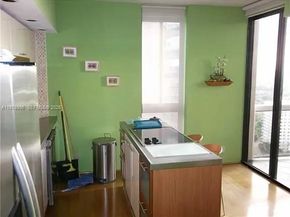 20185 E Country Club Dr TS3, Aventura FL 33180