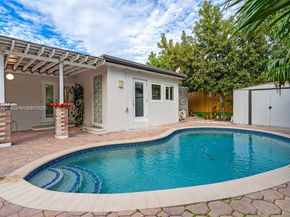 3800 Charles Ter, Miami FL 33133