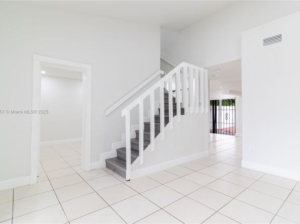 217 NW 109th Ave 2217, Miami FL 33172