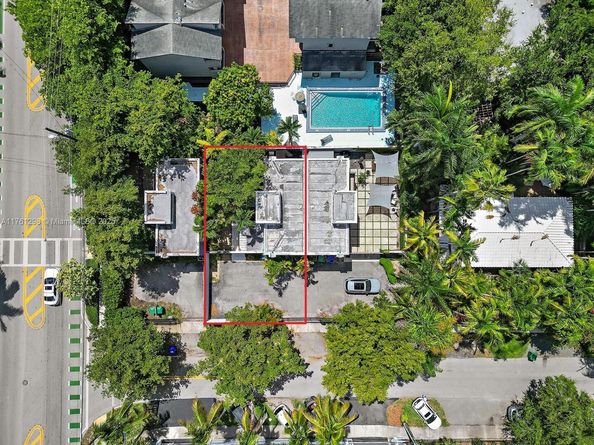 2980 SW 30th Ct 2980, Miami FL 33133