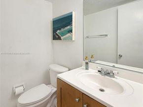 2980 SW 30th Ct 2980, Miami FL 33133