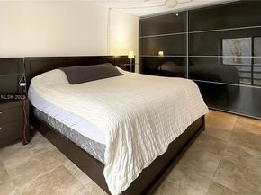 2980 SW 30th Ct 2980, Miami FL 33133