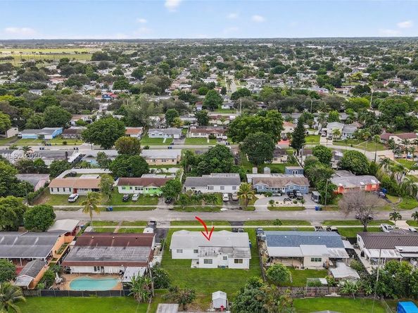 331 N 71st Ave, Hollywood FL 33024