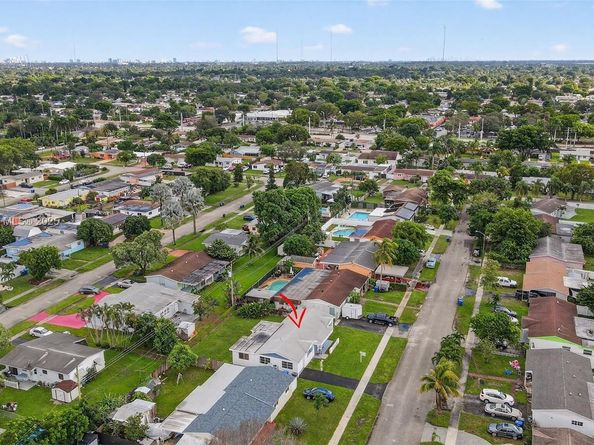 331 N 71st Ave, Hollywood FL 33024