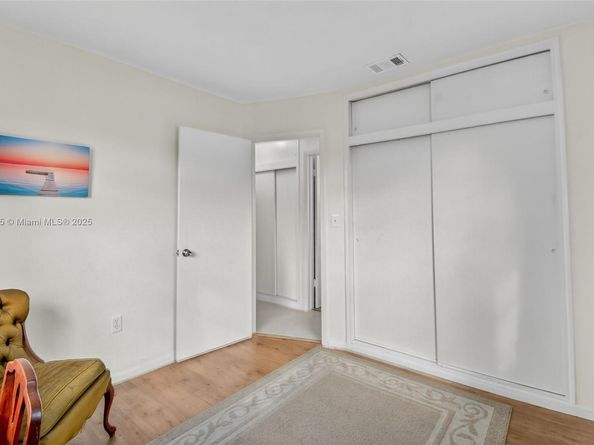 331 N 71st Ave, Hollywood FL 33024