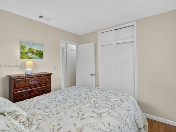 331 N 71st Ave, Hollywood FL 33024