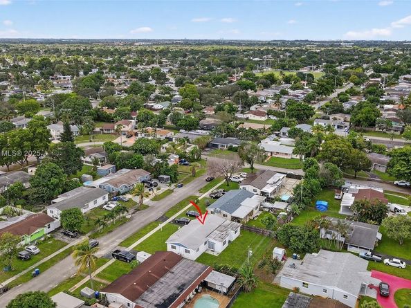 331 N 71st Ave, Hollywood FL 33024