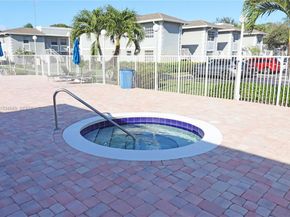 464 NE 210th Cir Ter 20410A, Miami FL 33179