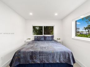 21015 NE 19th Ct, Miami FL 33179