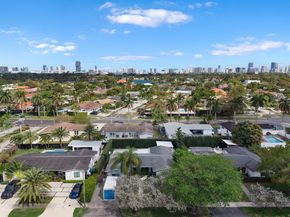 21015 NE 19th Ct, Miami FL 33179