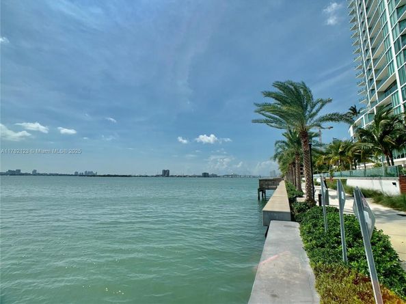 555 NE 30th St 1004, Miami FL 33137
