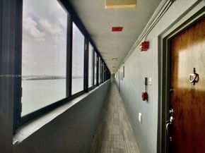 555 NE 30th St 1004, Miami FL 33137