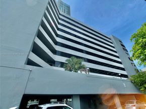 555 NE 30th St 1004, Miami FL 33137