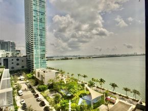 555 NE 30th St 1004, Miami FL 33137