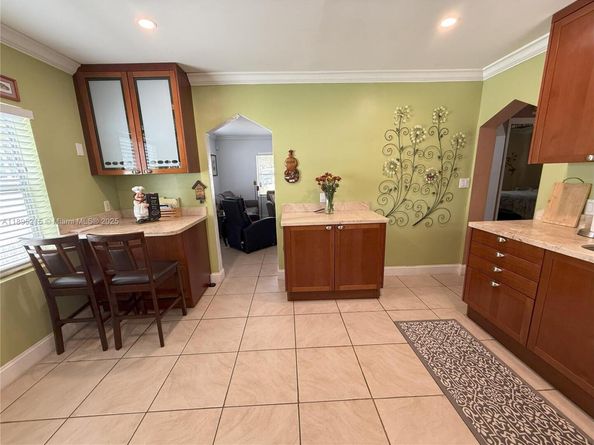 2808 Rodman St, Hollywood FL 33020