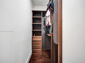 10223 NW 75th Ter, Doral FL 33178