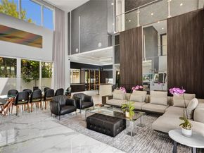 10223 NW 75th Ter, Doral FL 33178