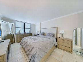 4301 Collins Ave 803, Miami Beach FL 33140