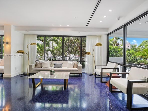 4301 Collins Ave 803, Miami Beach FL 33140