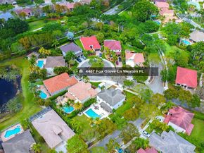 4467 Fox Glove Ln, Weston FL 33331
