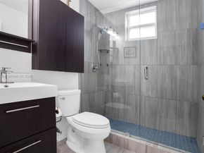 4467 Fox Glove Ln, Weston FL 33331