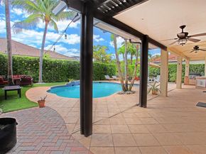 4467 Fox Glove Ln, Weston FL 33331