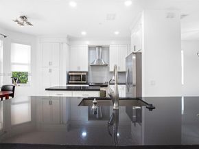 4467 Fox Glove Ln, Weston FL 33331