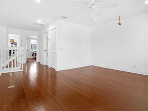 4467 Fox Glove Ln, Weston FL 33331