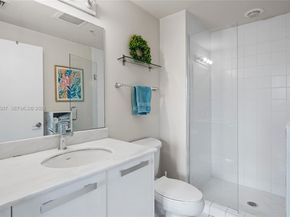 601 NE 36th St 1704, Miami FL 33137