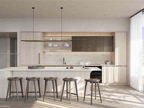 99 SW 7th  St PH4204, Miami FL 33131