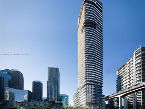 99 SW 7th  St PH4204, Miami FL 33131