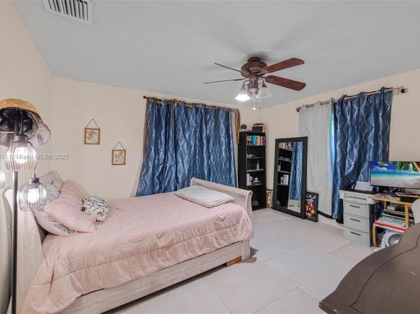 1330 NW 56th St, Miami FL 33142
