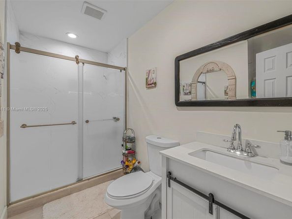1330 NW 56th St, Miami FL 33142