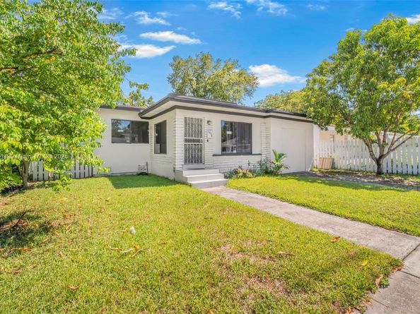 1330 NW 56th St, Miami FL 33142