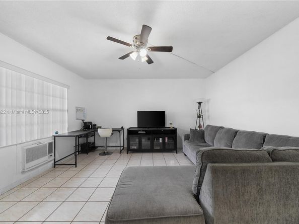 16900 NE 14th Ave 109, Miami FL 33162