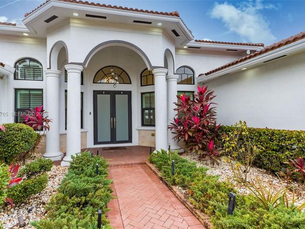 1962 SW 185th Ave, Miramar FL 33029