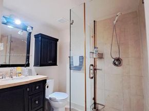 201 178th Dr 225, Sunny Isles Beach FL 33160