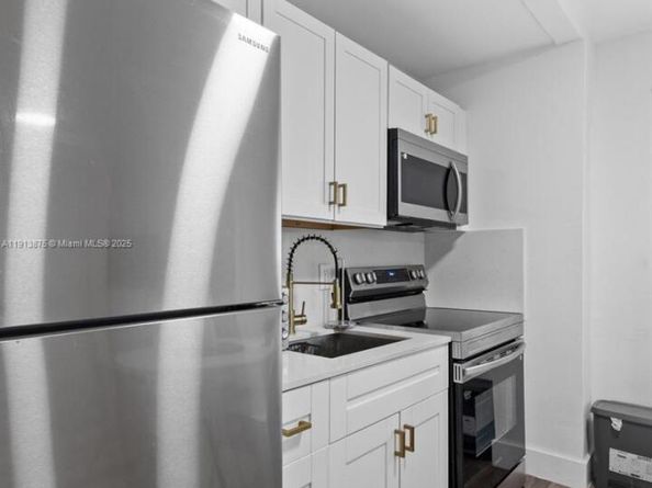 790 NW 60th St, Miami FL 33127